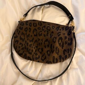 Clare V. Moyen Messenger Leopard